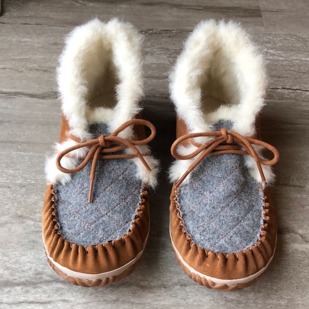 Sorel Moccasin Slippers